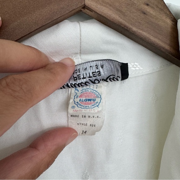 14 Vintage Old Money Minimalist White Patterned Collared V-Neck Midi Dress Gold - Picture 13 of 13